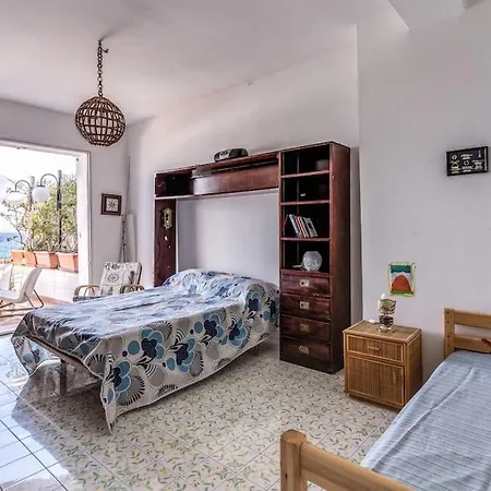 Casa Giorgio, Relais Con Ampia Terrazza Privata Sul Mare *