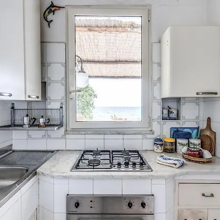 Casa Giorgio, Relais Con Ampia Terrazza Privata Sul Mare * Massa Lubrense