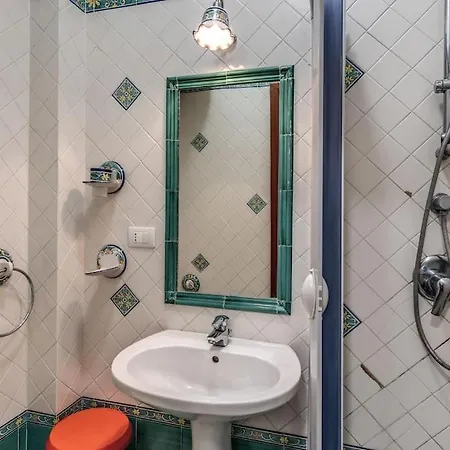 Casa Giorgio, Relais Con Ampia Terrazza Privata Sul Mare Apartment Massa Lubrense
